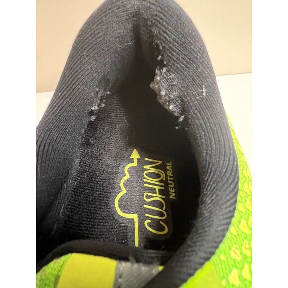 Brooks Ghost 14 running shoes. Size 10.5(M)/12(W) - Picture 6 of 11